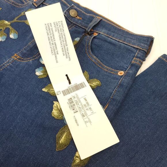 Gucci Floral Bloom Embroidered Stretch Denim Jeans in Blue I-0222a16 - Picture 12 of 16